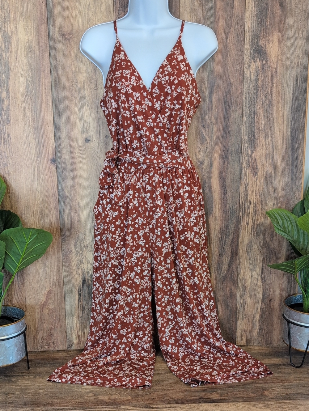 Kaileigh Rust Floral Spaghetti-Strap Wide-Leg Jumpsuit M    748A